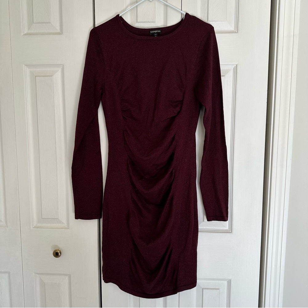 Express Women’s Long Sleeve Rutched Dress In Metallic Wine Color; size US large